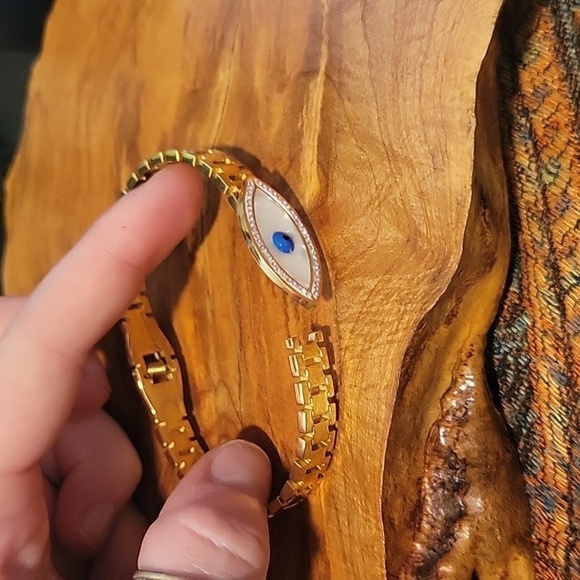 Set of 2 ! Evil Clasps Hand Bracelet & Hamsa Hand Necklace Protection Jewelry - Picture 6 of 12